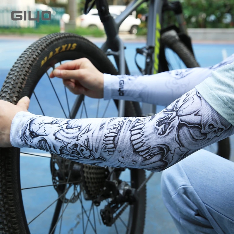 أكمام رياضية من قماش آيس فابري - مراجعة Cycling Gear Lycra وسعره